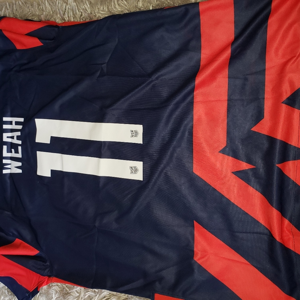 Soccer jerseys - Picture 7 of 8